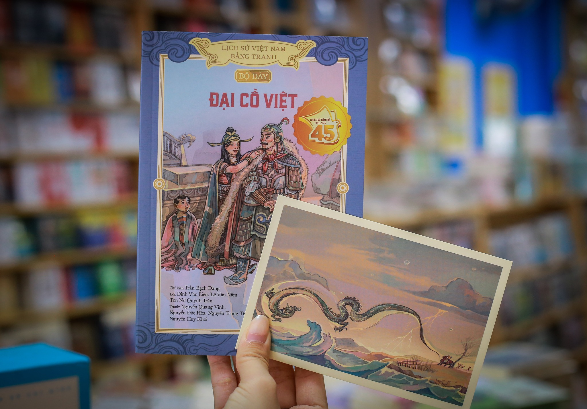 Boxset Lịch Sử Việt Nam Bằng Tranh - Bộ Dày (Hộp 12 Cuốn) - Tặng Kèm 12 Postcard - Ảnh 9