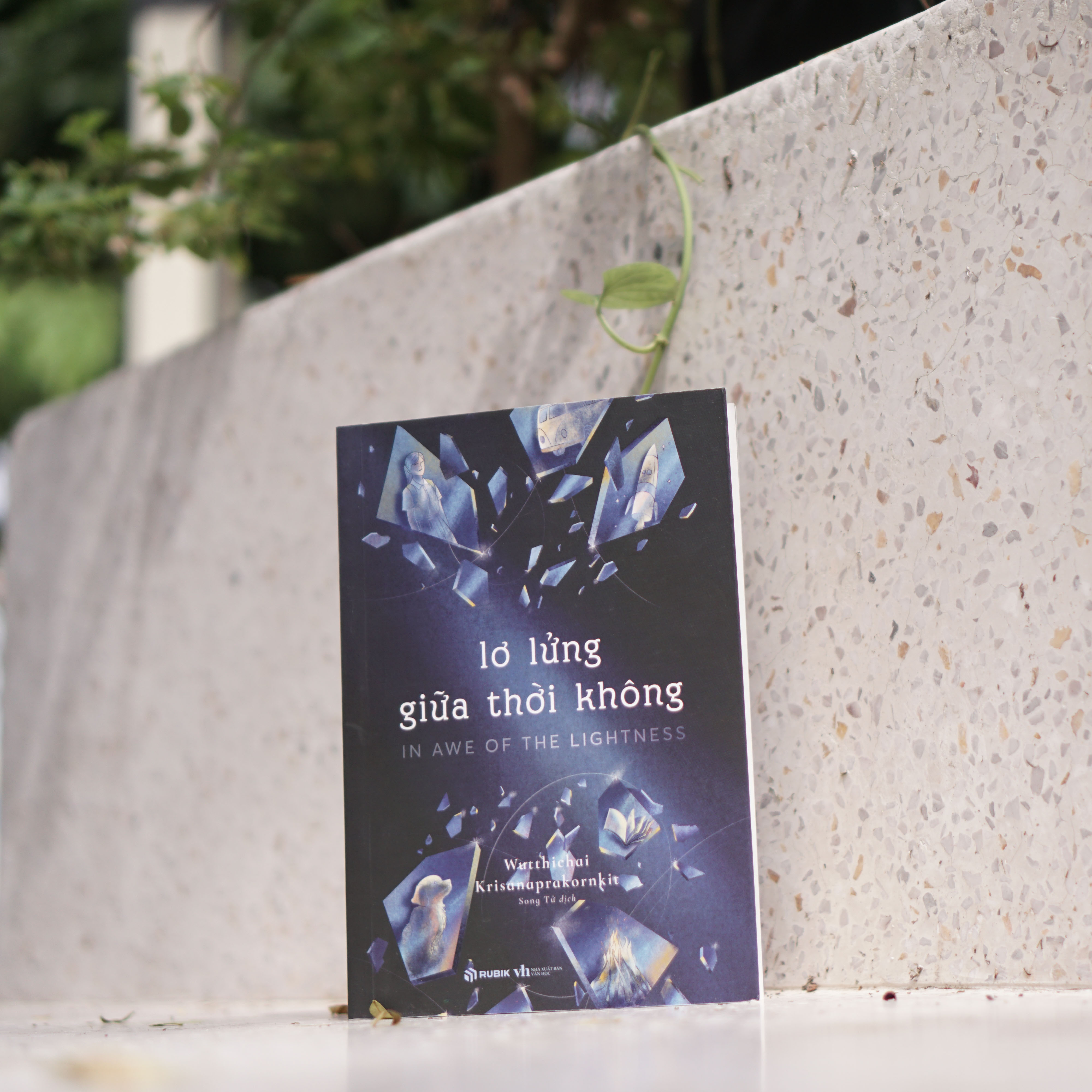 Lơ Lửng Giữa Thời Không - In Awe of The Lightness - Ảnh 13