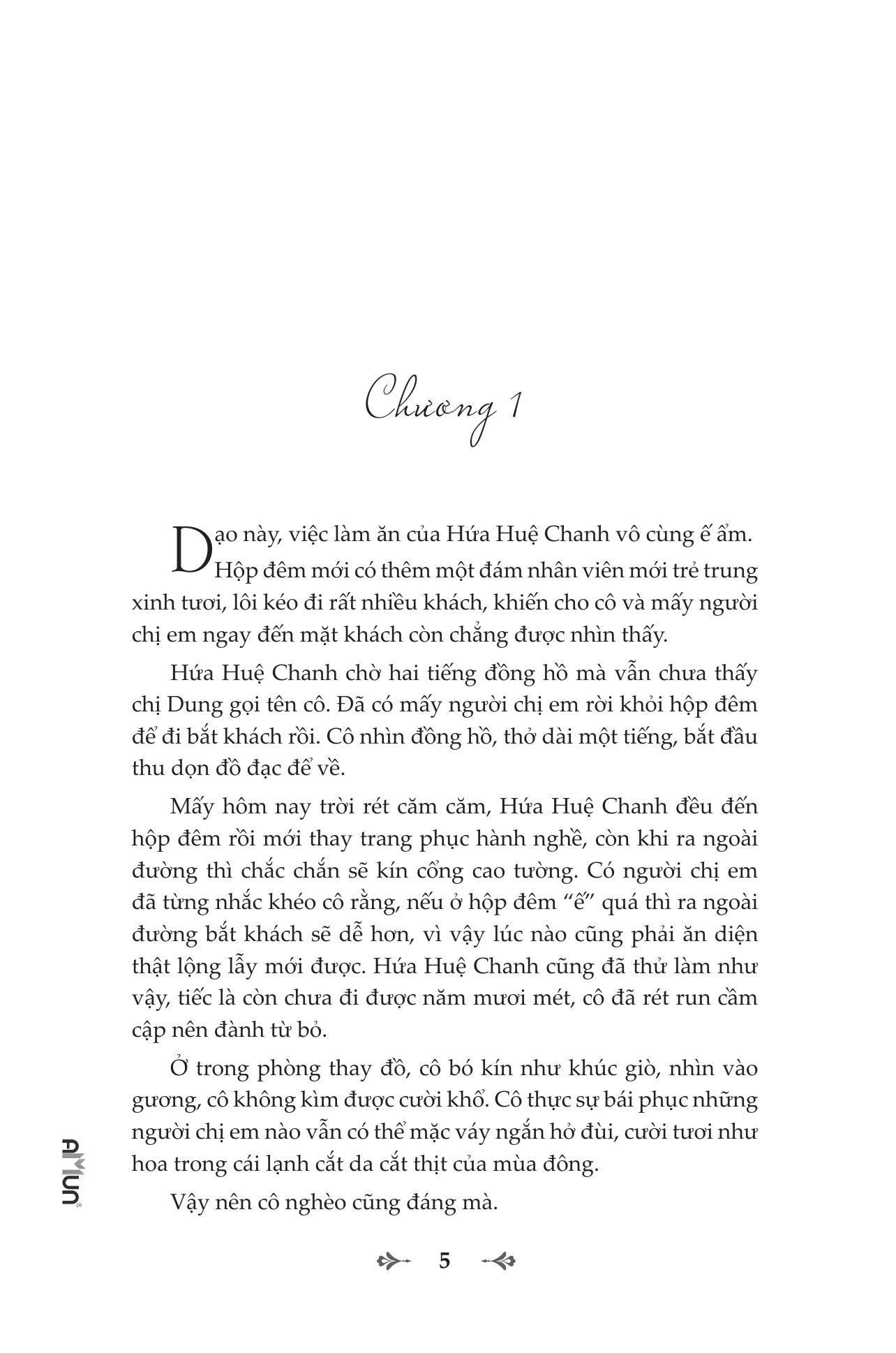 Sơn Trà Nở Muộn (Tái Bản 2026) - Bản Đặc Biệt - Bìa Cứng - Tặng Kèm 1 Bookmark + 3 Postcard + 1 Móc Khóa - Ảnh 11