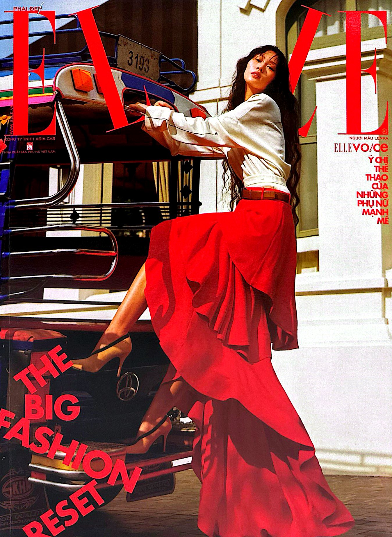 Tạp Chí Phái Đẹp Elle 2026 - The Big Fashion Reset - Bìa Người Mẫu Lenka - Ảnh 3